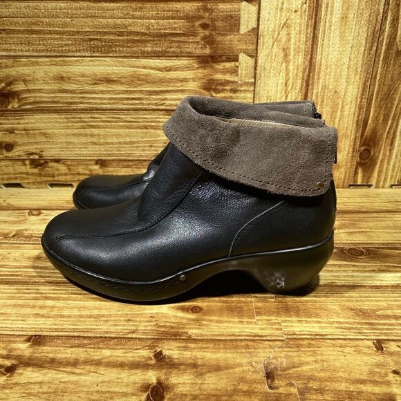 EASY SPIRIT Cleverly Women's BlackLeather Brown Cuff Back Zip Ankle Boot 8,5 - Picture 3 of 5